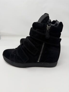 PRada Sport Black Wedge  boots 40